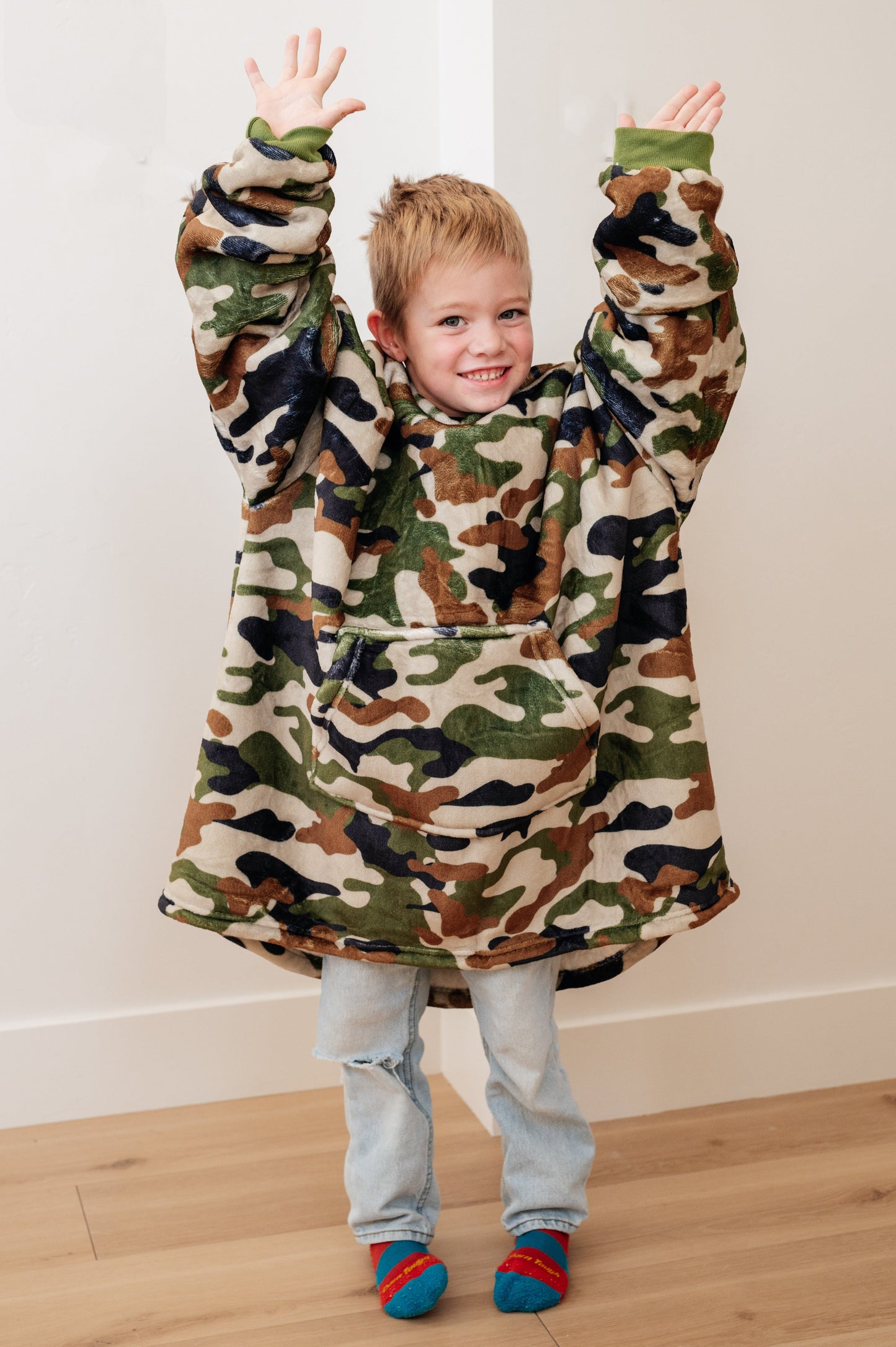 Kids Oversized Hoodie Blanket in Camo