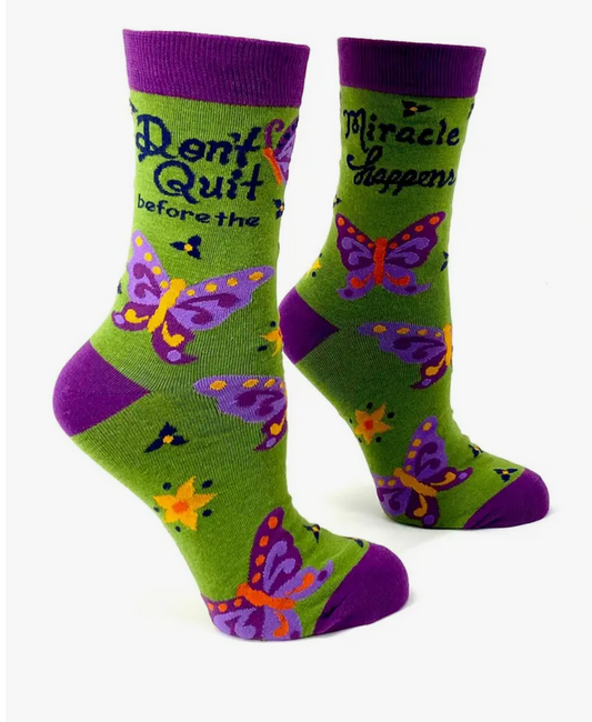 Ladies Crew Socks "Don't Quit Before The Miracle Happens"