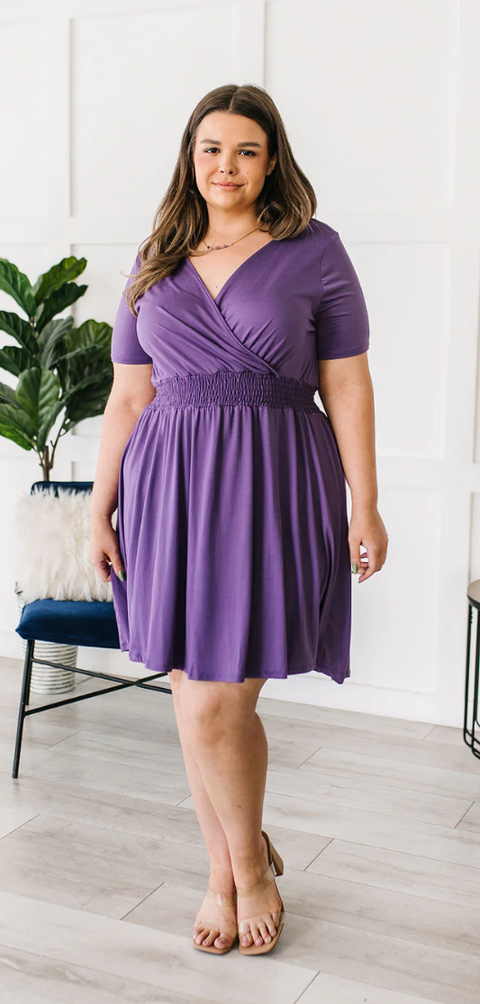 SAMPLE SALE: Size XLARGE  MISS INDEPENDENT V-NECK DRESS