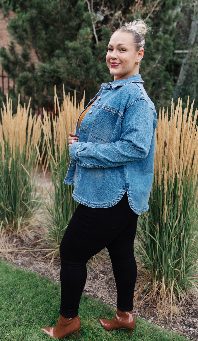 SAMPLE SALE:  1XL Judy Blue Denver Denim Shacket