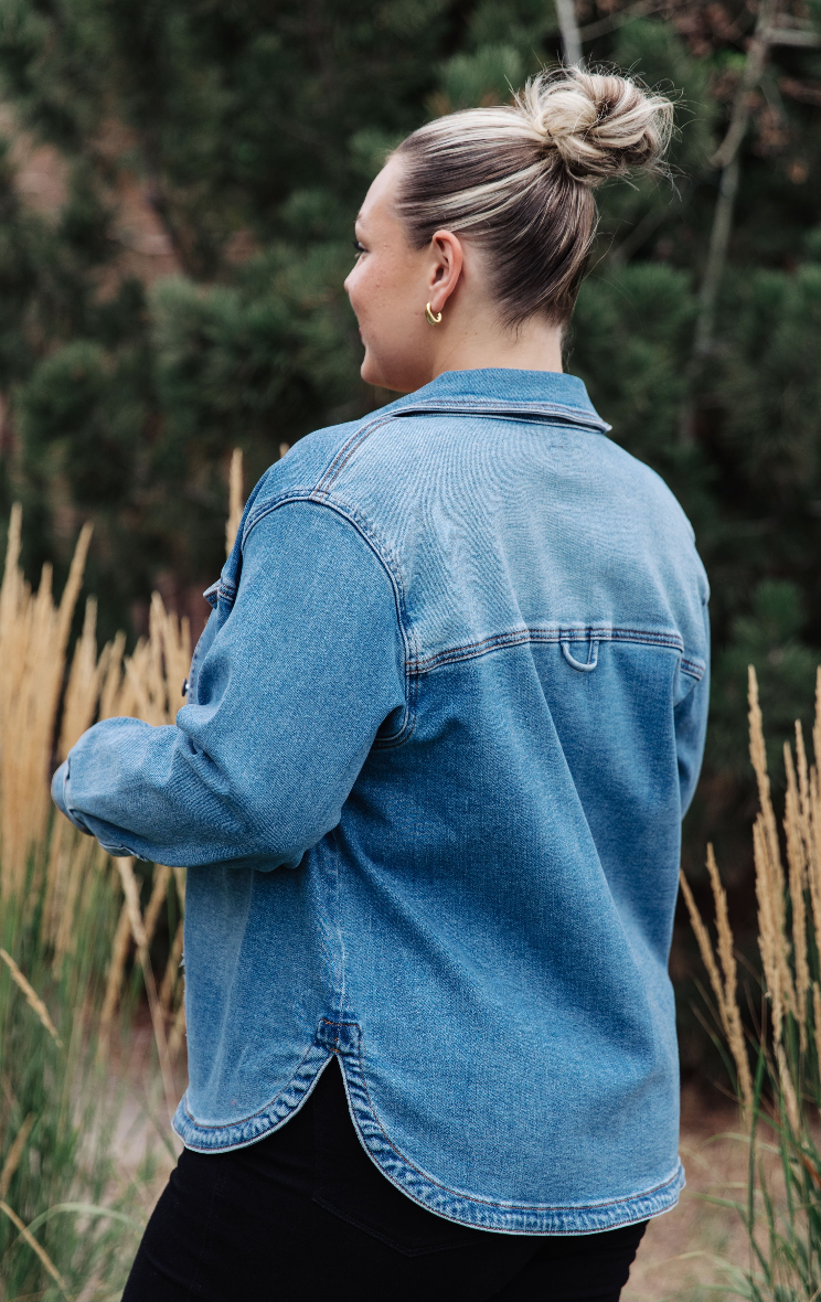 SAMPLE SALE:  1XL Judy Blue Denver Denim Shacket