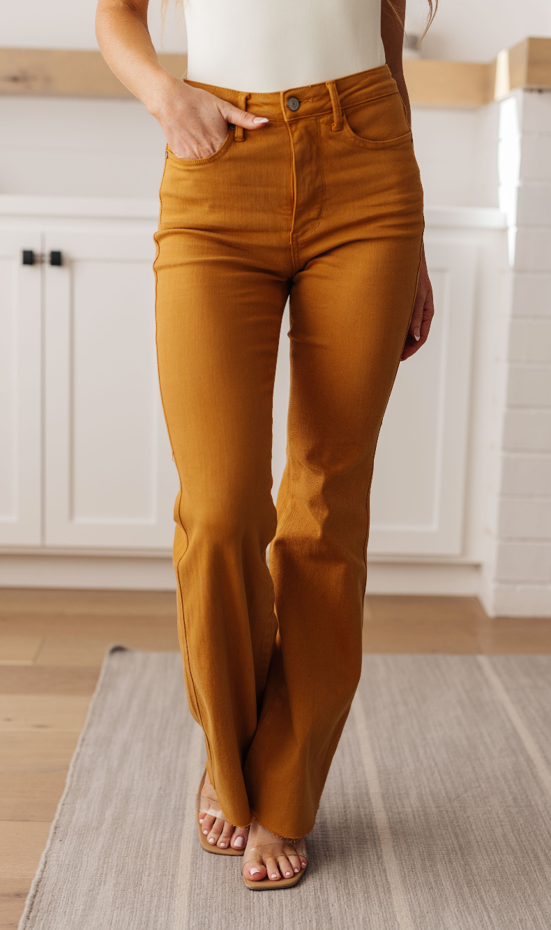 SAMPLE SALE: 15/32 MELINDA HIGH RISE CONTROL TOP FLARE JEANS BY JUDY BLUE