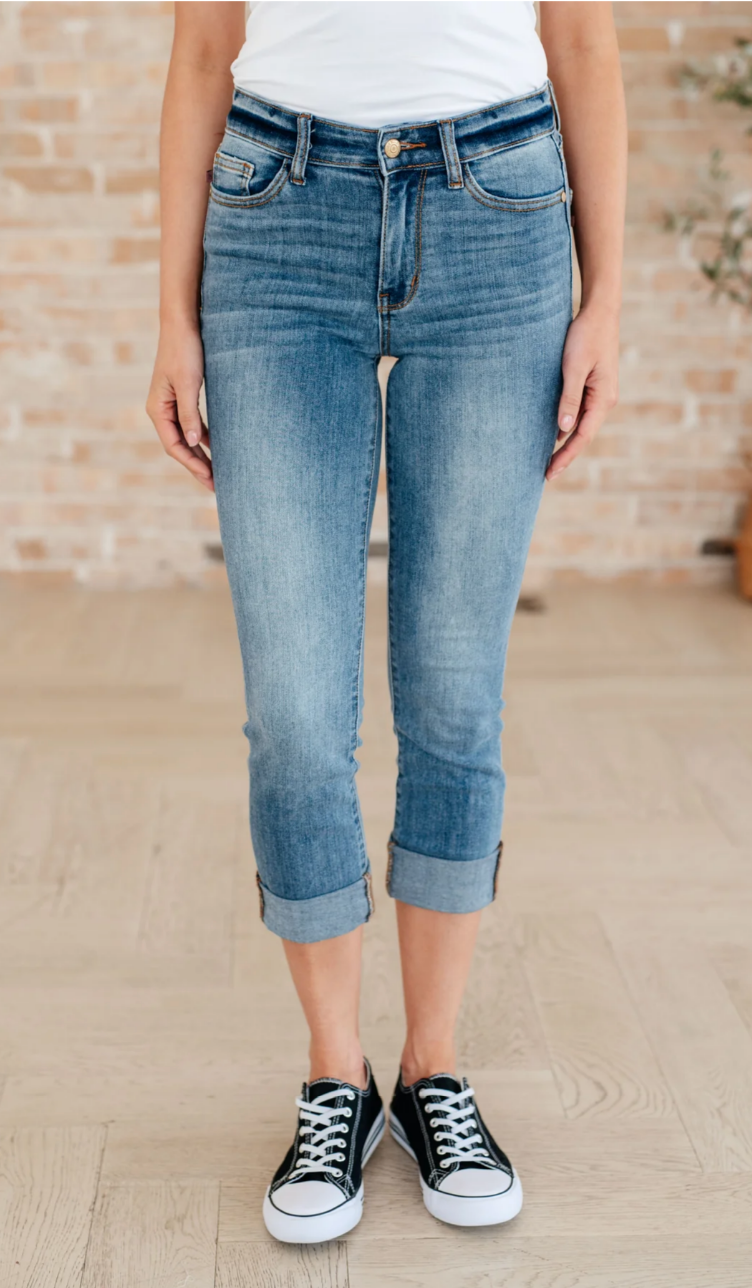 Sample Sale:  15/32 Judy Blue Laura Cuffed Skinny Capri Jeans