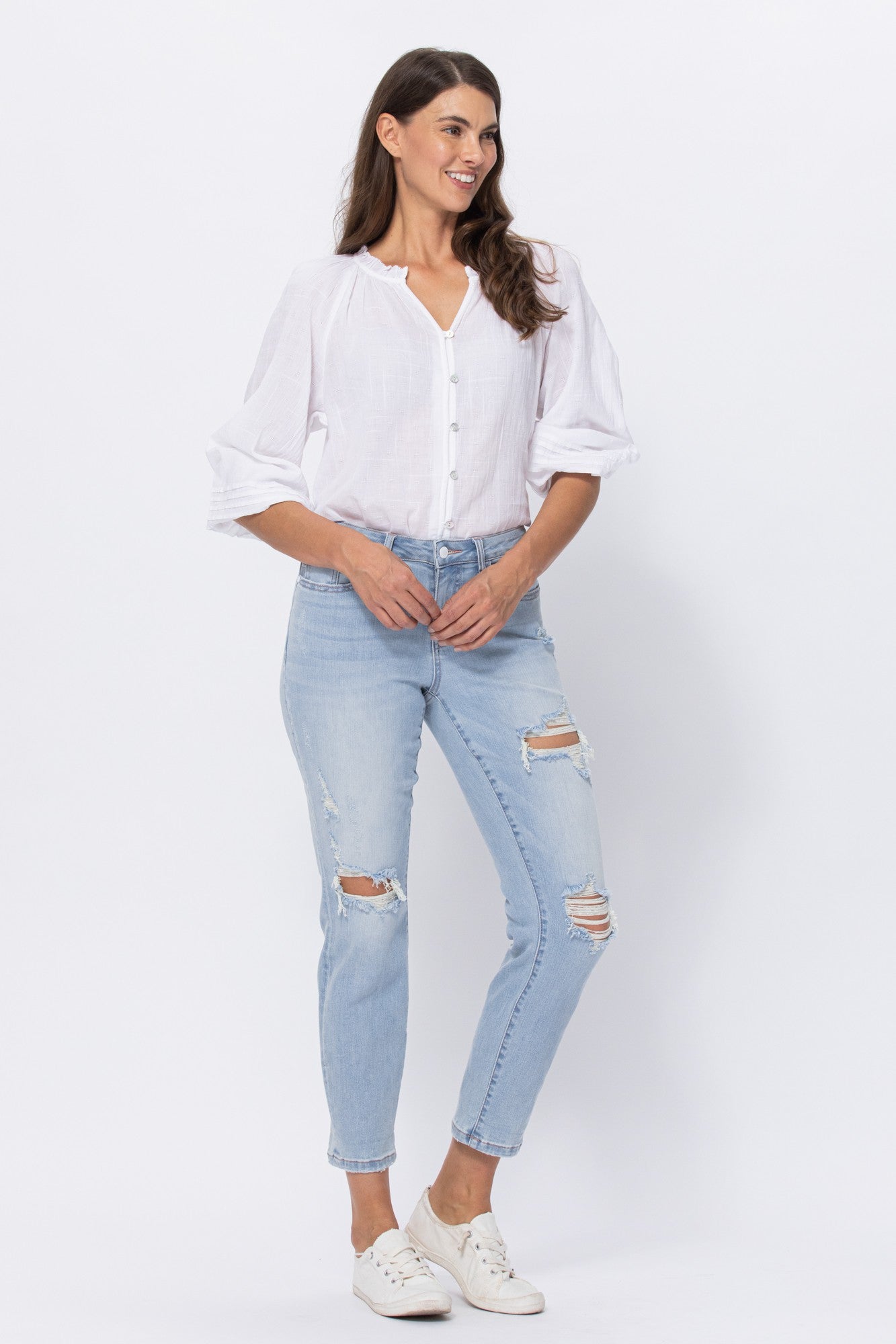 Judy Blue Super Light Distressed Boyfriend Jeans